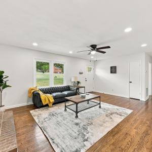 Photo #6 of 178 Greenwood Drive, Madison Heights, VA 0.7 acres