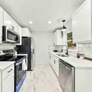 Photo #10 of 178 Greenwood Drive, Madison Heights, VA 0.7 acres