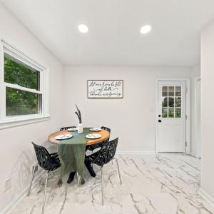 Photo #9 of 178 Greenwood Drive, Madison Heights, VA 0.7 acres