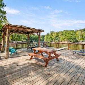 Photo #60 of 710 Forest Lawn Drive, Moneta, VA 0.9 acres