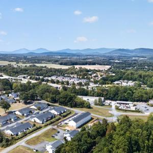 Photo #36 of 1022 Homestead Garden Court, Forest, VA 0.1 acres