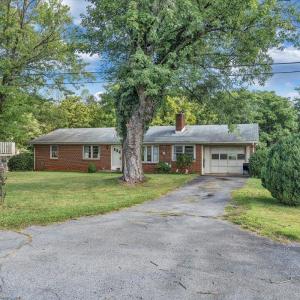Photo #6 of 1016 Greenfield Road, Bedford, VA 0.5 acres