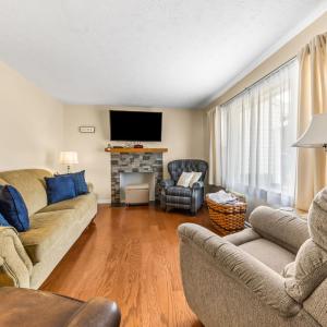 Photo #5 of 218 Patricia Drive, Lynchburg, VA 0.4 acres