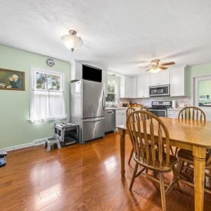 Photo #7 of 218 Patricia Drive, Lynchburg, VA 0.4 acres