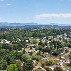 Photo #29 of 144 Maple Lane, Amherst, VA 0.4 acres
