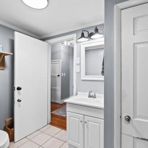 Photo #6 of 140 Grove Avenue, Madison Heights, VA 0.5 acres