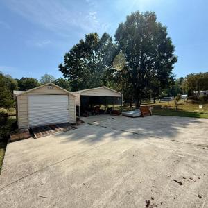 Photo #18 of 421 Woodland Circle, Lynchburg, VA 0.4 acres
