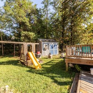 Photo #32 of 186 Lombardy Street, Appomattox, VA 0.5 acres