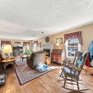 Photo #10 of 1155 Abbey Place, Forest, VA 0.5 acres