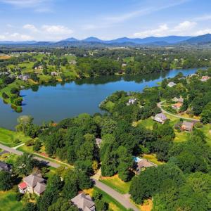 Photo #93 of 805 Ivy Lake Drive, Forest, VA 1.8 acres