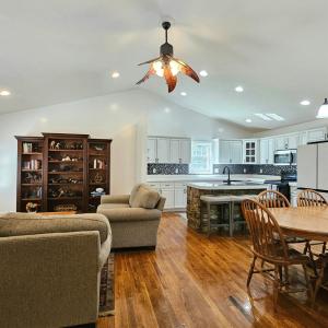 Photo #5 of 2864 Glenwood Drive, Bedford, VA 1.1 acres