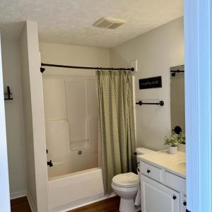 Photo #9 of 405 Wessex Road, Lynchburg, VA 0.3 acres