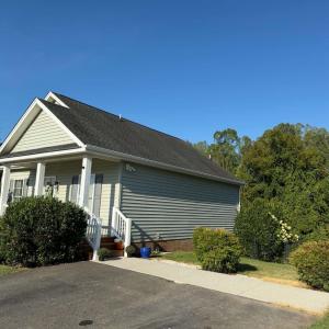 Photo #2 of 405 Wessex Road, Lynchburg, VA 0.3 acres