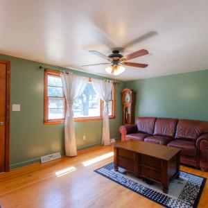 Photo #4 of 708 Leftwich St, Gretna, VA 0.6 acres
