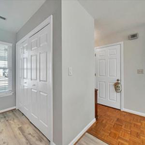 Photo #8 of 425 Tinkerview Drive, Cloverdale, VA