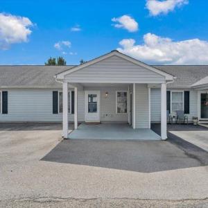 Photo #34 of 425 Tinkerview Drive, Cloverdale, VA