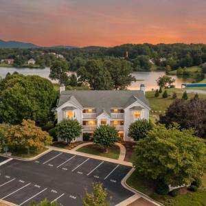 Photo #1 of 702 Ivy Lake Drive, Forest, VA 0.0 acres