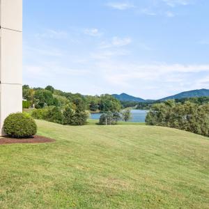 Ground level condo gives easy access to yard and lake
