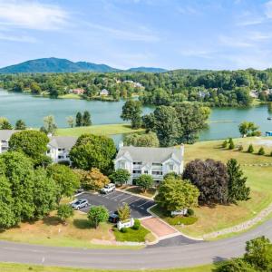 Photo #43 of 702 Ivy Lake Drive, Forest, VA 0.0 acres