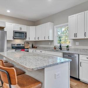 Photo #7 of 142 Chenault Street, Buchanan, VA 0.3 acres