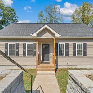 With its like-new condition, flexible living space, scenic surroundings, and convenient location, 142 Chenault Street is an incredible opportunity to own a nearly new home in the heart of Buchanan. Schedule your showing today and experience all this exceptional property has to offer!