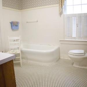 Photo #13 of 809 Oak Street, Bedford, VA 0.2 acres