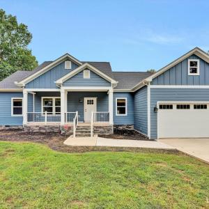 Photo #2 of 206 Spyglass Lane, Huddleston, VA 1.0 acres