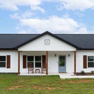 Photo #1 of 3944 Horseshoe Road, Appomattox, VA 1.4 acres