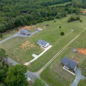 Photo #40 of 3944 Horseshoe Road, Appomattox, VA 1.4 acres