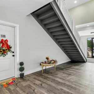 Photo #4 of 1300 Stoney Ridge Boulevard, Forest, VA