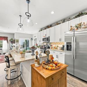 Photo #8 of 1300 Stoney Ridge Boulevard, Forest, VA
