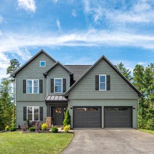 Photo #1 of 1358 Lochwood Hill Drive, Goode, VA 2.6 acres