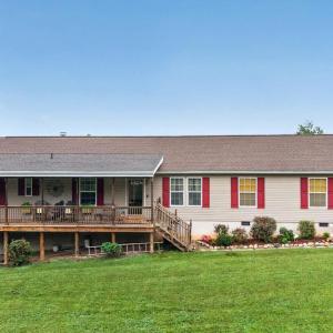 Photo #1 of 3167 Bellview Road, Appomattox, VA 4.9 acres