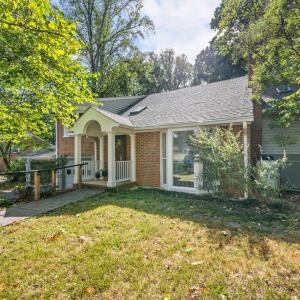 Photo #2 of 182 Dawnridge Drive, Lynchburg, VA 0.6 acres