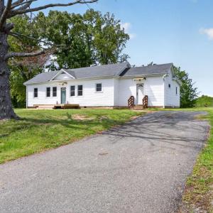 Photo #14 of 5089 Crab Orchard Road, Huddleston, VA 1.0 acres