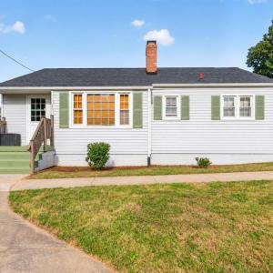 Photo #1 of 749 Crestwood Cir, Lynchburg, VA 0.2 acres