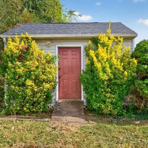 Photo #37 of 749 Crestwood Cir, Lynchburg, VA 0.2 acres