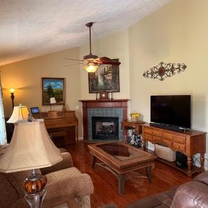 Photo #2 of 222 Rocky Ridge Road, Gladys, VA 2.6 acres