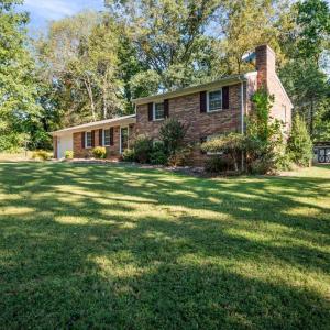 Photo #3 of 287 Catalpa Road, Lynchburg, VA 0.5 acres