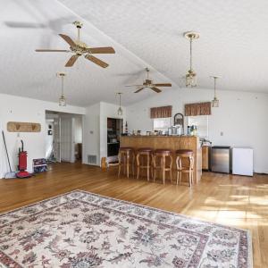 Photo #15 of 472 Crest Of Pedlar Drive, Monroe, VA 11.6 acres