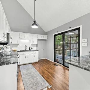 Photo #11 of 101 Chadwick Drive, Lynchburg, VA 0.6 acres