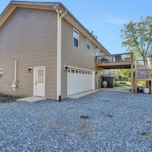 Photo #22 of 2358 Twin Lake Dr, Bedford, VA 1.1 acres