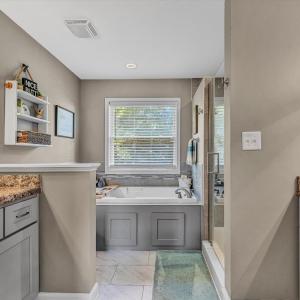 Photo #8 of 2358 Twin Lake Dr, Bedford, VA 1.1 acres