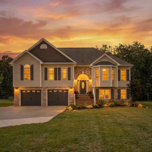 Photo #1 of 241 Sunset Ridge Drive, Concord, VA 1.0 acres