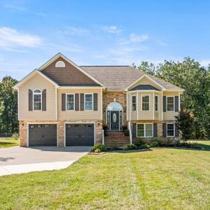 Photo #2 of 241 Sunset Ridge Drive, Concord, VA 1.0 acres