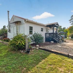 Photo #56 of 8882 Spring Mill Road, Concord, VA 21.1 acres