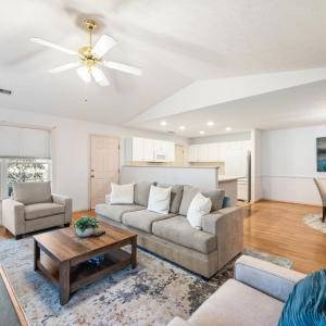 Photo #10 of 1155 Jefferson Oaks Court, Forest, VA 0.2 acres