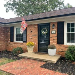 Photo #2 of 125 Windsor Lane, Lynchburg, VA 0.4 acres