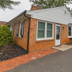 Photo #4 of 125 Windsor Lane, Lynchburg, VA 0.4 acres