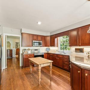 Photo #11 of 1543 Lexington Drive, Lynchburg, VA 0.5 acres